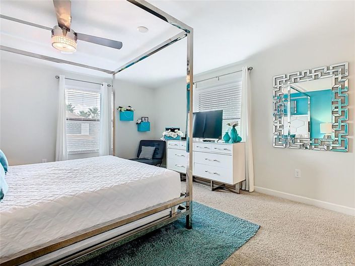 Image No.12-5 Bed House for sale