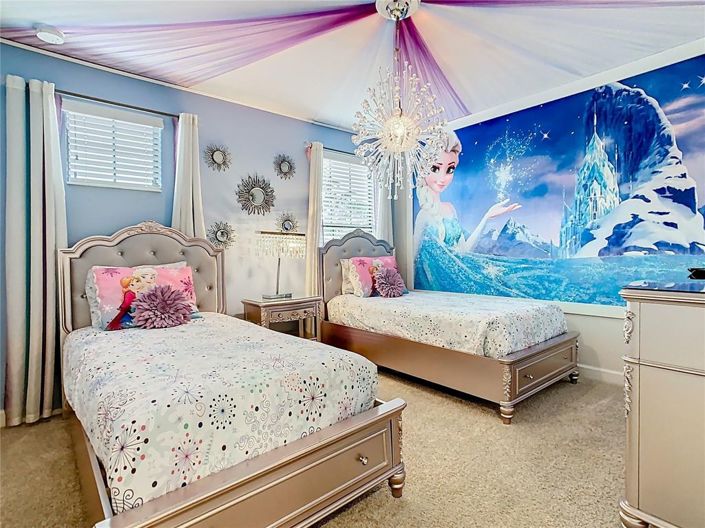 Image No.18-5 Bed House for sale