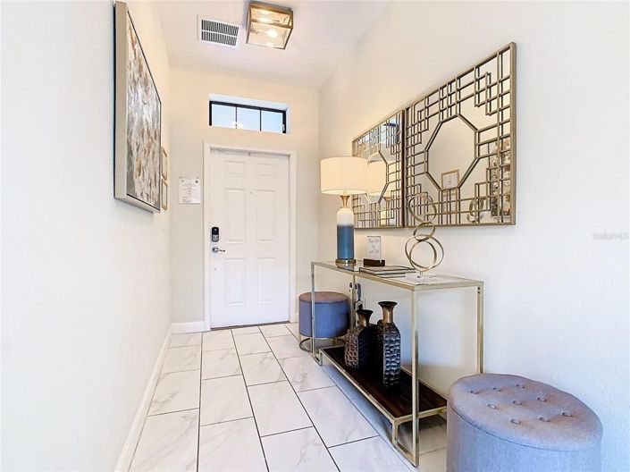 Image No.2-5 Bed House for sale