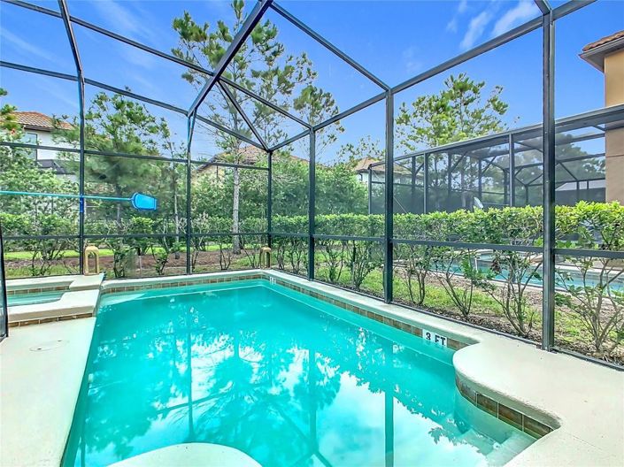 Image No.36-5 Bed House for sale