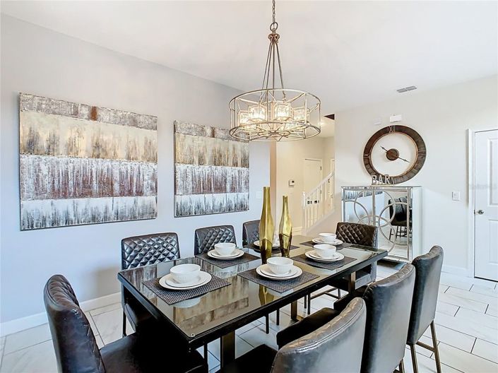 Image No.4-5 Bed House for sale