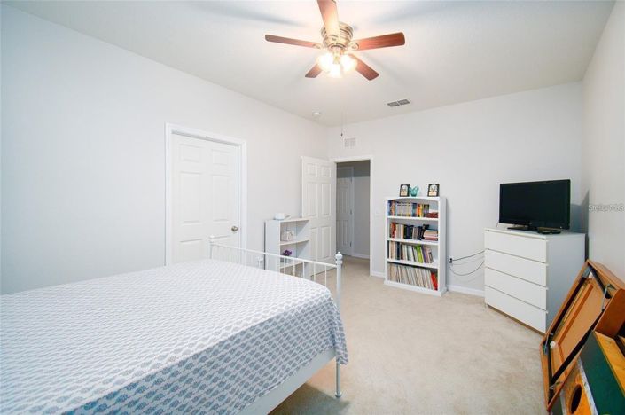 Image No.4-5 Bed House for sale