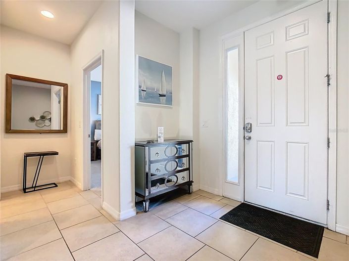 Image No.12-4 Bed Townhouse for sale