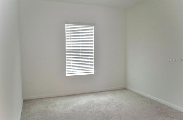 Image No.20-3 Bed Townhouse for sale