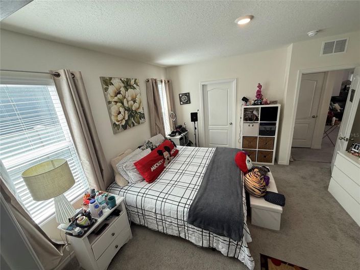 Image No.21-4 Bed House for sale