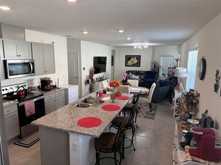 Image No.7-4 Bed House for sale