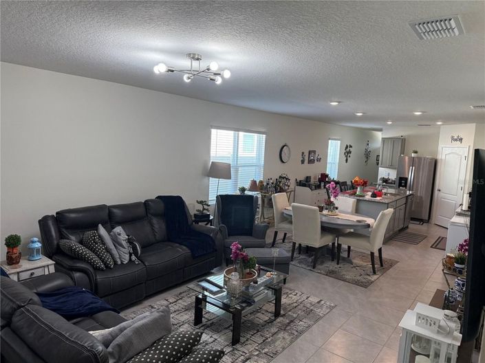 Image No.10-4 Bed House for sale