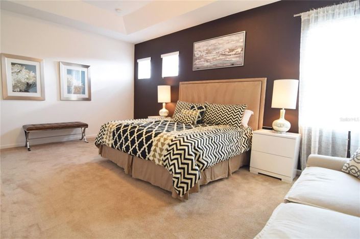 Image No.13-6 Bed House for sale