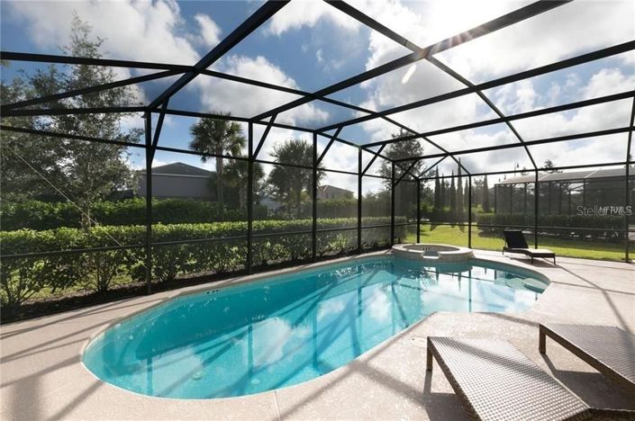 Image No.3-6 Bed House for sale