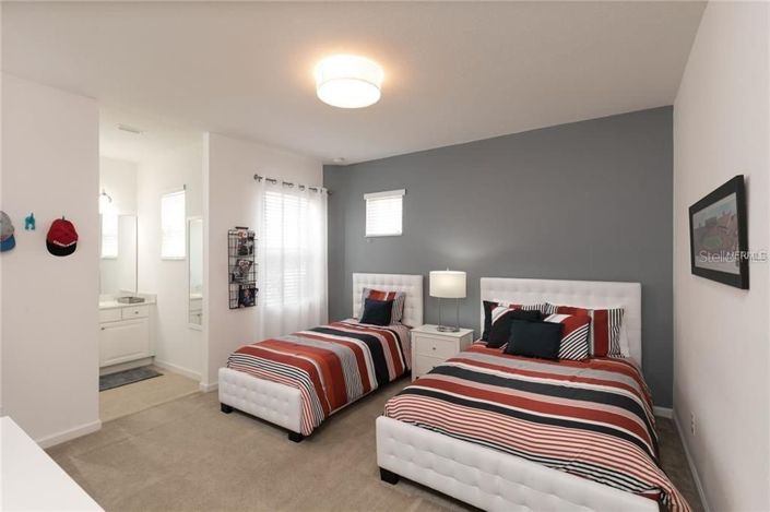 Image No.25-6 Bed House for sale