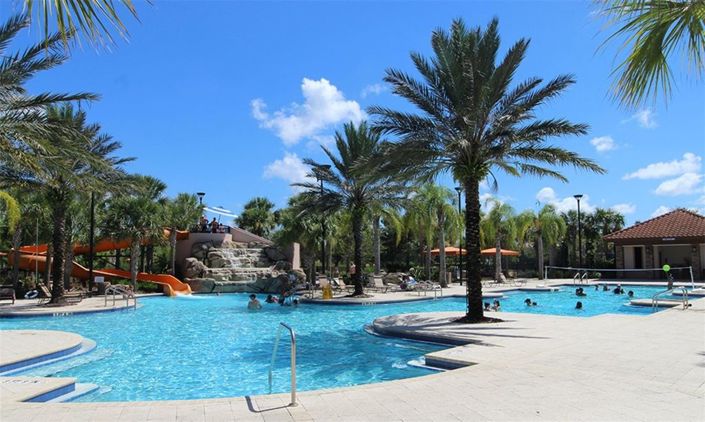 Image No.40-6 Bed House for sale