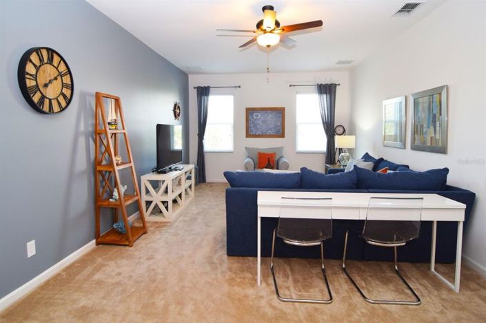 Image No.9-6 Bed House for sale