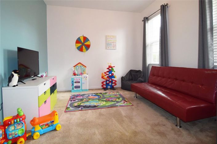 Image No.10-6 Bed House for sale