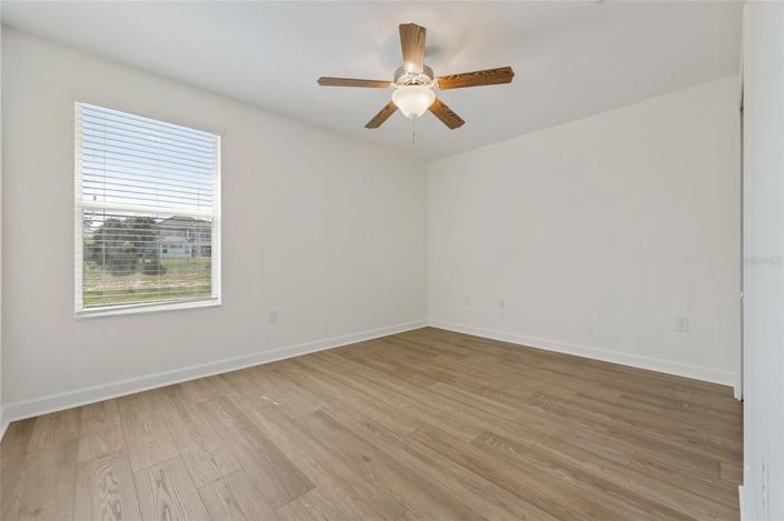 Image No.27-5 Bed House for sale