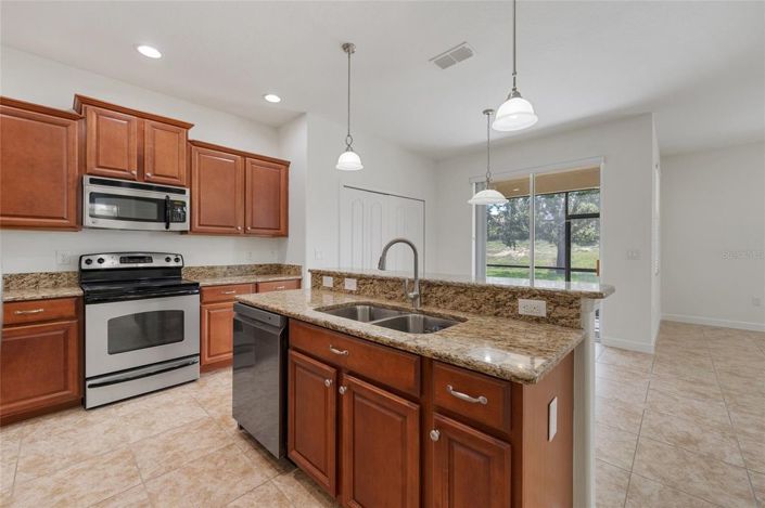 Image No.5-5 Bed House for sale