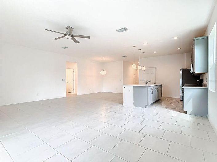 Image No.15-4 Bed House for sale