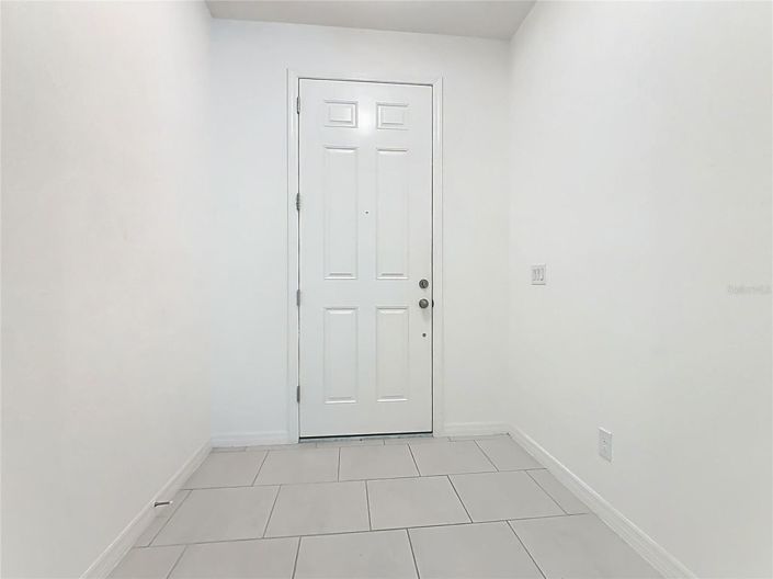 Image No.2-4 Bed House for sale