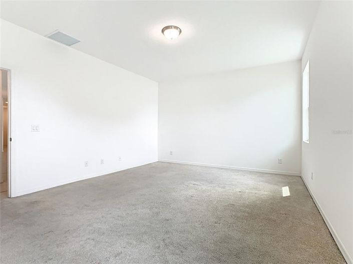 Image No.29-4 Bed House for sale