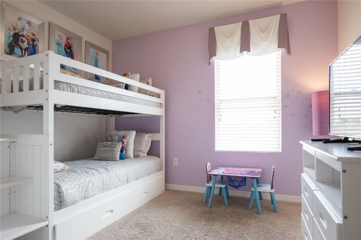 Image No.18-4 Bed Townhouse for sale