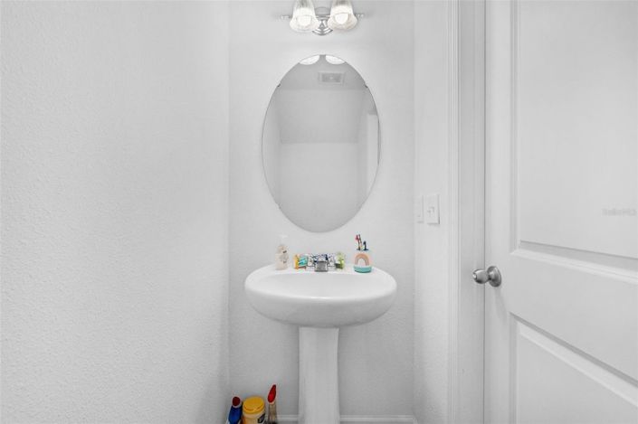 Image No.21-3 Bed Townhouse for sale