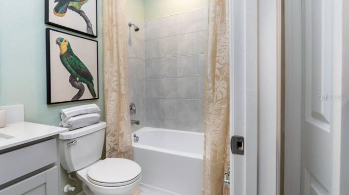 Image No.12-3 Bed Townhouse for sale