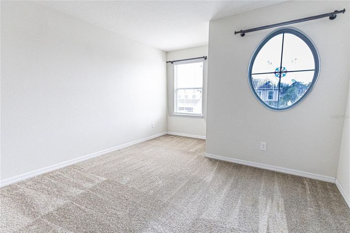 Image No.14-4 Bed House for sale