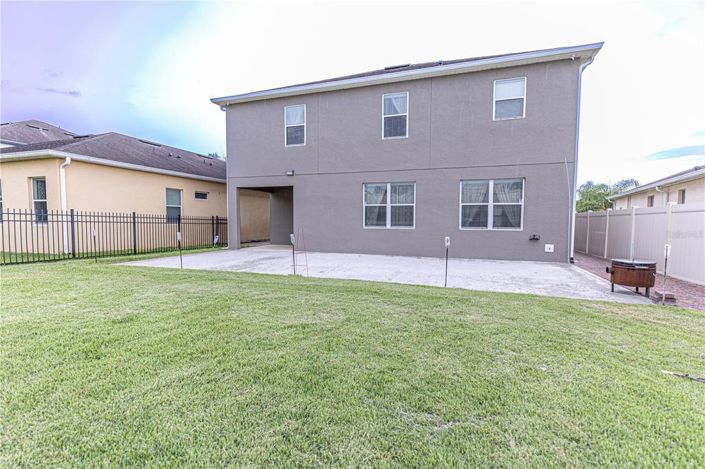 Image No.23-4 Bed House for sale