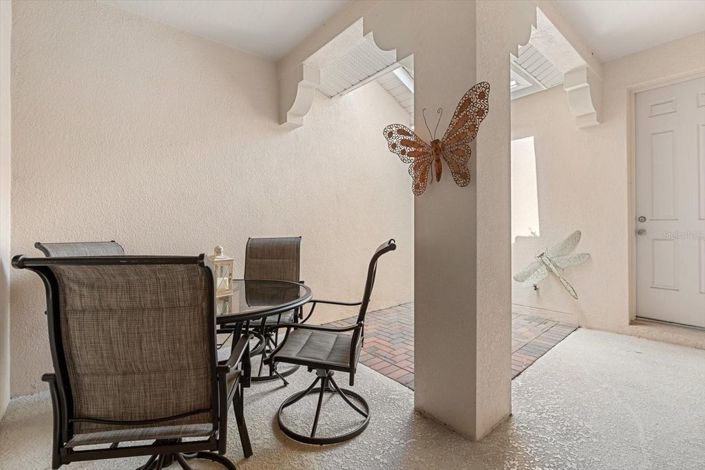 Image No.17-3 Bed Townhouse for sale