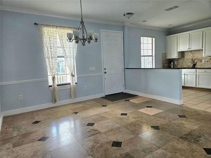 Image No.11-3 Bed Townhouse for sale