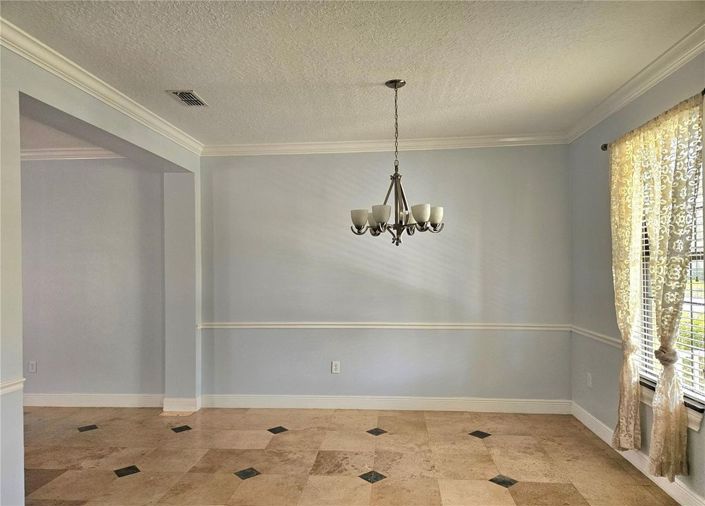 Image No.15-3 Bed Townhouse for sale