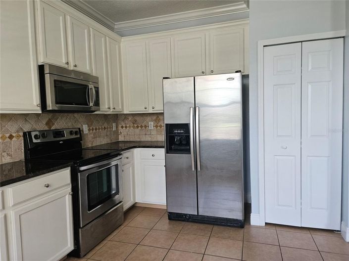 Image No.23-3 Bed Townhouse for sale