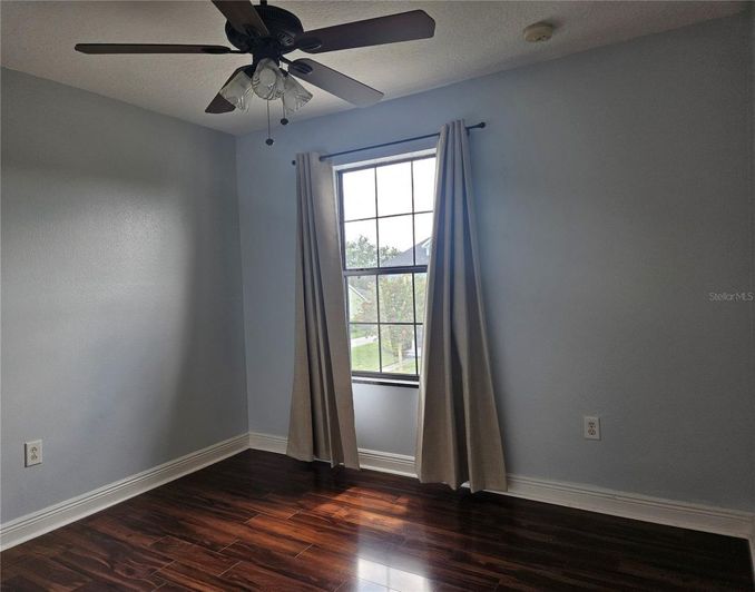 Image No.29-3 Bed Townhouse for sale