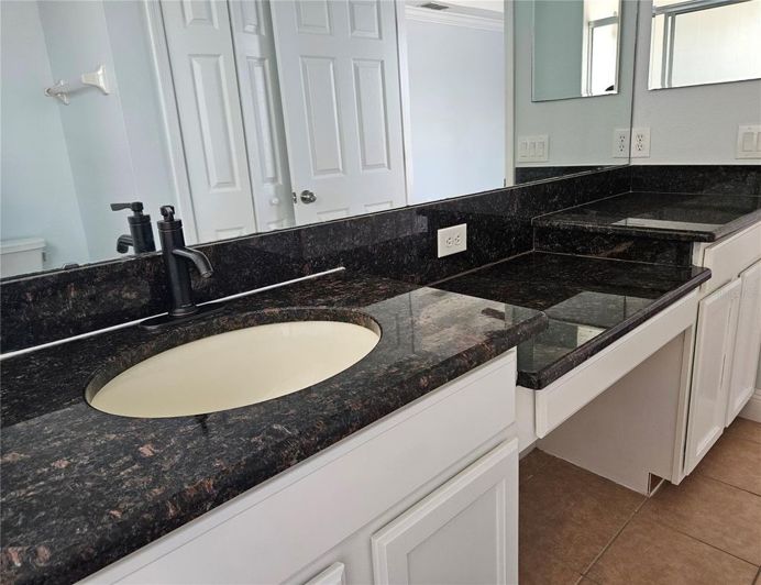 Image No.36-3 Bed Townhouse for sale