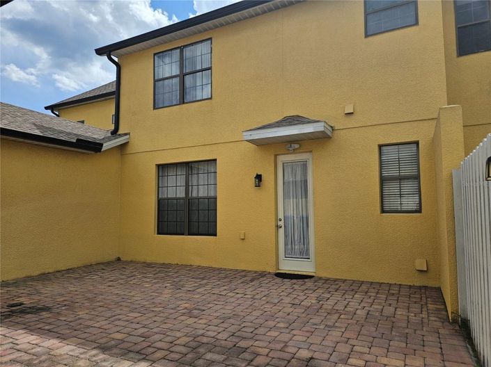 Image No.37-3 Bed Townhouse for sale