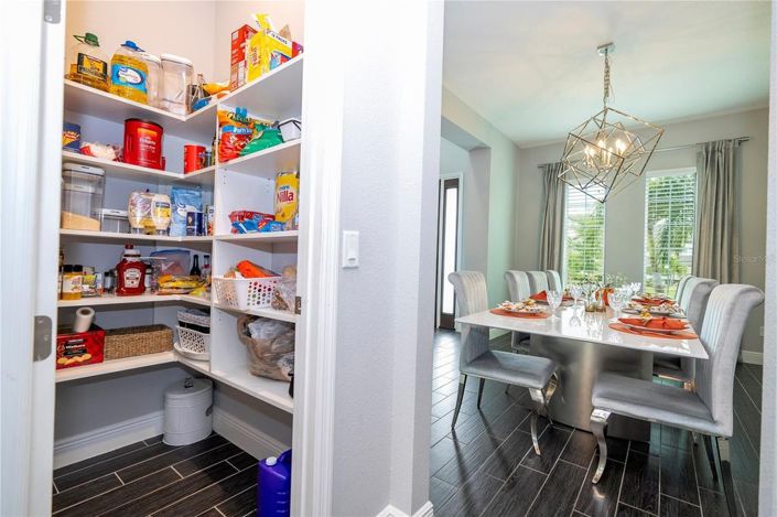 Image No.35-5 Bed House for sale