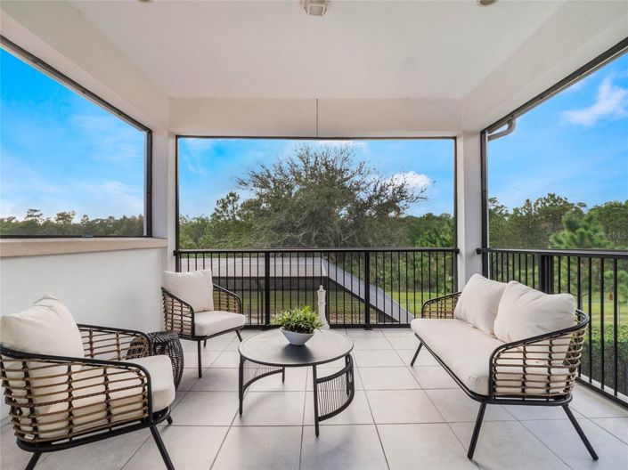 Image No.30-5 Bed House for sale