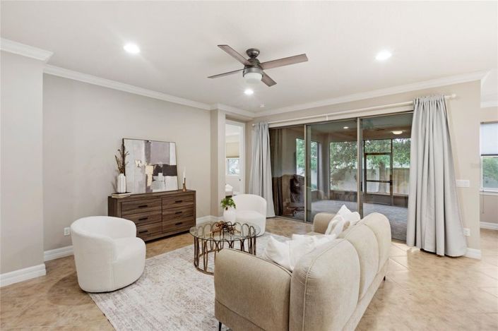 Image No.16-3 Bed House for sale