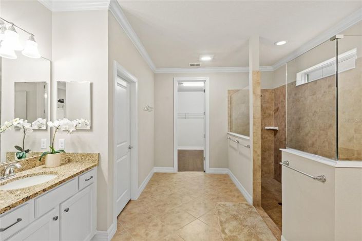 Image No.25-3 Bed House for sale