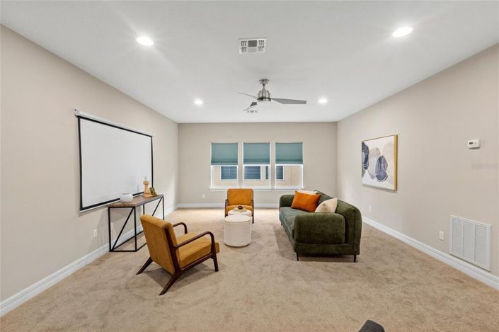 Image No.31-3 Bed House for sale