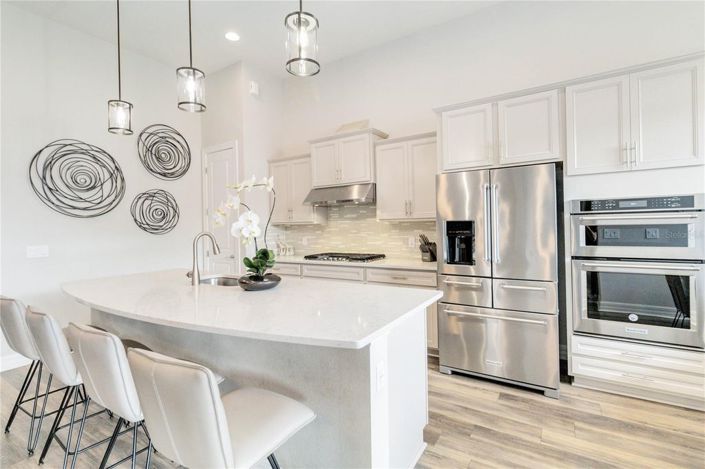 Image No.17-3 Bed House for sale