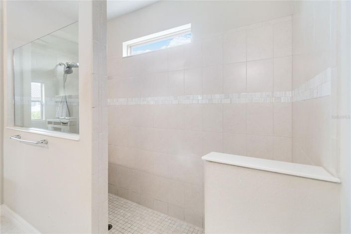 Image No.27-3 Bed House for sale