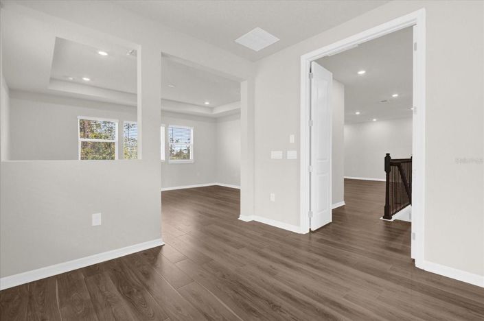 Image No.12-5 Bed House for sale