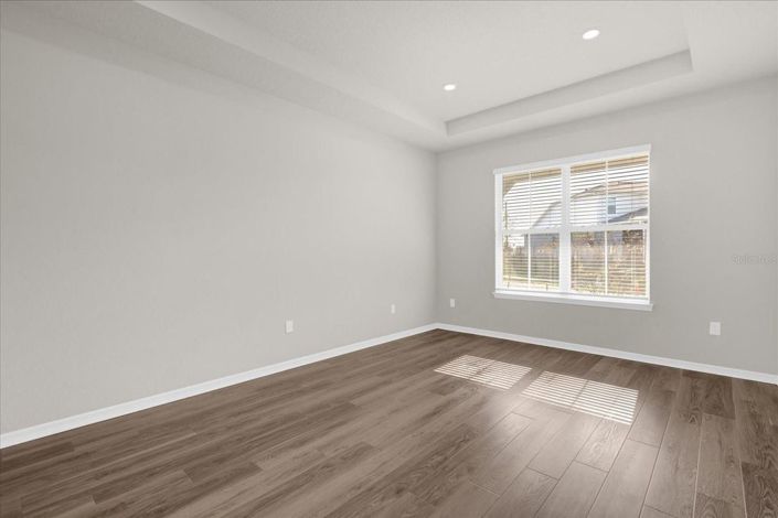 Image No.27-5 Bed House for sale