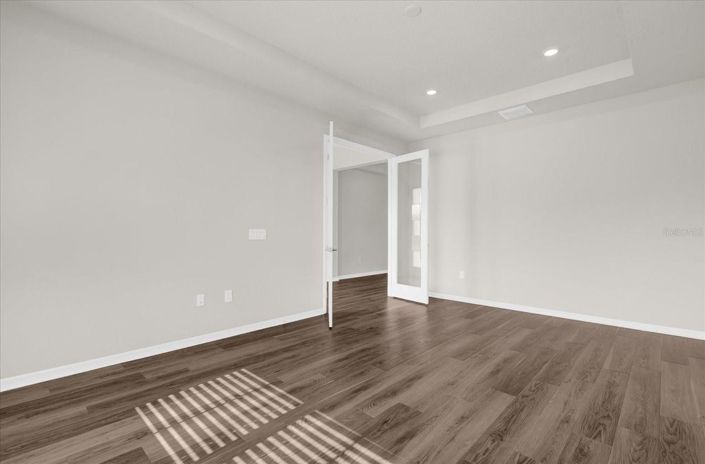 Image No.40-5 Bed House for sale