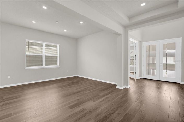 Image No.41-5 Bed House for sale