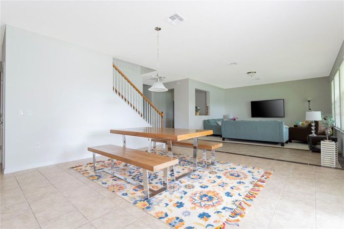 Image No.14-4 Bed House for sale