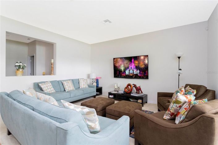 Image No.17-4 Bed House for sale