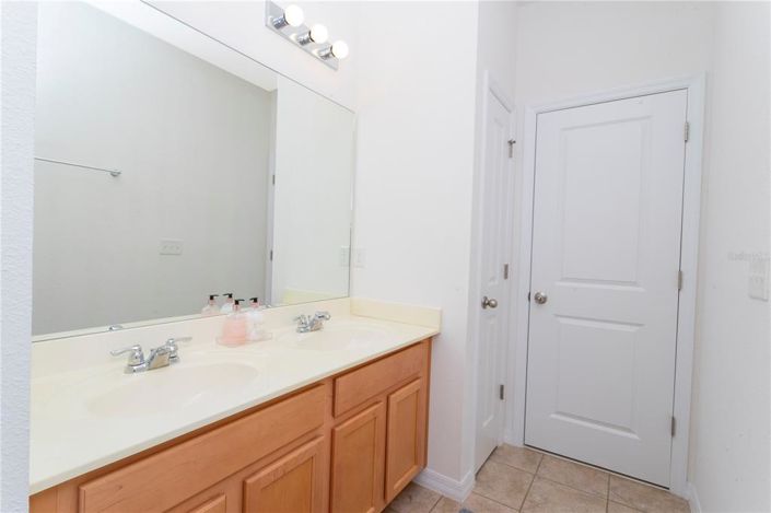 Image No.31-4 Bed House for sale