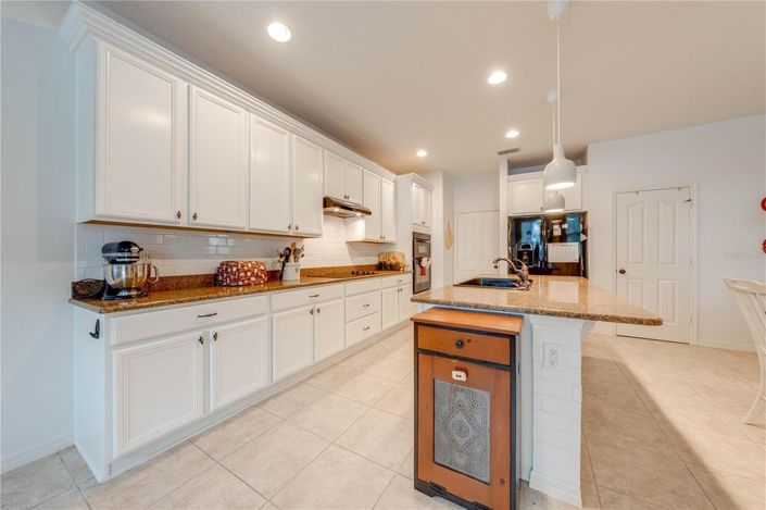 Image No.37-3 Bed House for sale