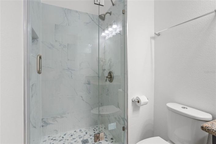 Image No.11-5 Bed House for sale